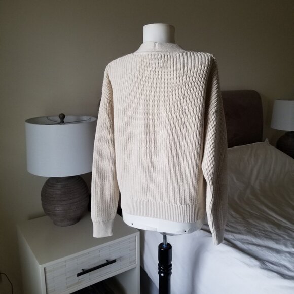 Women's Gap Shaker Stitch Cardigan in Chino Beige Size Small - Picture 3 of 8